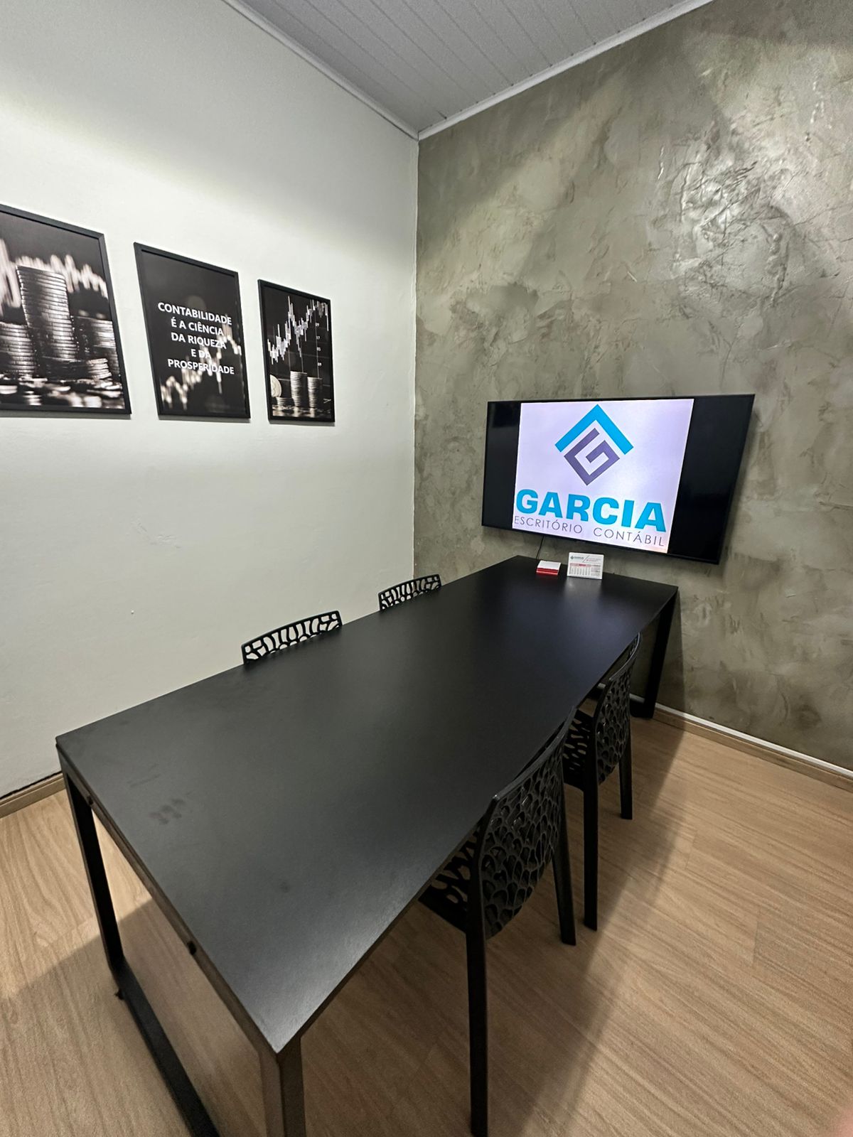 WhatsApp Image 2025-08-14 at 13.30.17 (2).jpeg